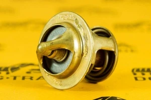 Термостат JCB 02/630591